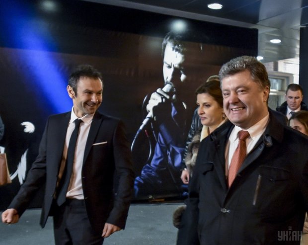 Лещенко зробив скандальну заяву: Порошенко схиляє Вакарчука підтримати його на виборах