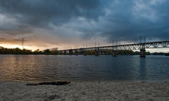 Зниклого безвісти киянина виловили з Дніпра