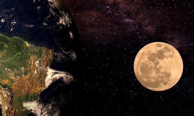 Скрін, відео YouTube повний місяць