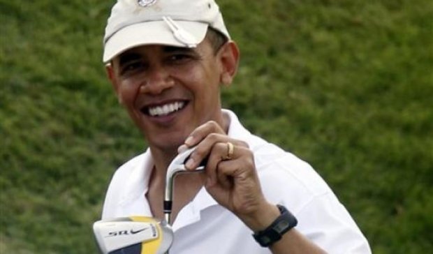 Президент Обама розпочав свій день народження з гольфу