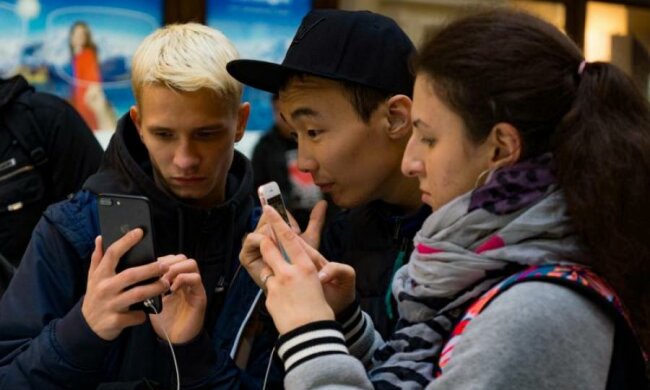 Купити iPhone 8: де, коли, за скільки