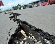 Более полусотни человек пострадали в землетрясении в Индонезии