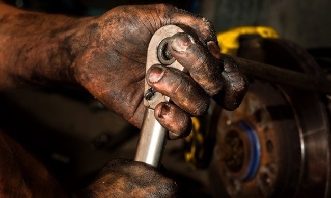 Как быстро отмыть руки после огорода или ремонта машины