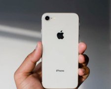 Ніяких фото на морозі: Apple підклала користувачам iPhone свиню