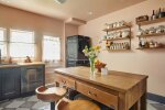 Необорудованная кухня / фото: apartment therapy