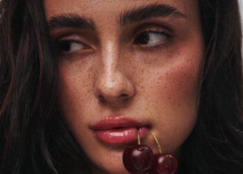 Анна Тринчер, фото из соцсетей артистки