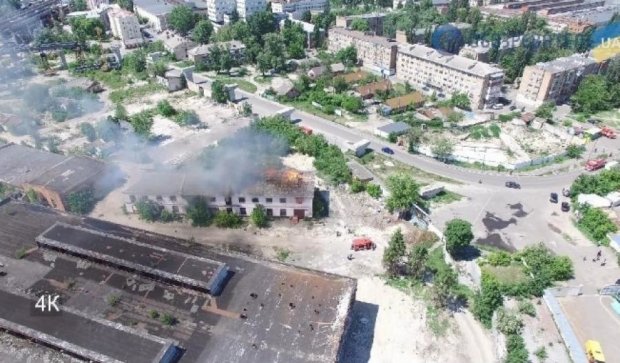 У Києві масштабна пожежа