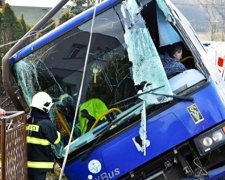 Водій переповненого автобуса помер за кермом