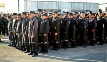 Російські в'язні зруйнували один із бараків колонії