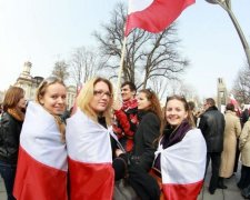 Поляки зізналися у масовій ненависті до українців і не тільки