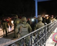 У Слов'янську нардеп і озброєні люди напали на копів, зав'язалася бійка