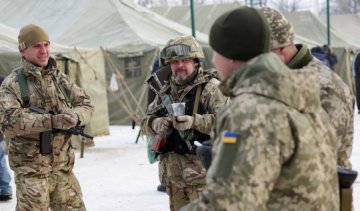 Журналіст показав різницю між ЗСУ та бойовиками 