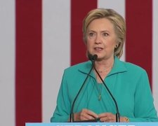 Клінтон змішала з брудом Трампа й показала справжнє обличчя Путіна