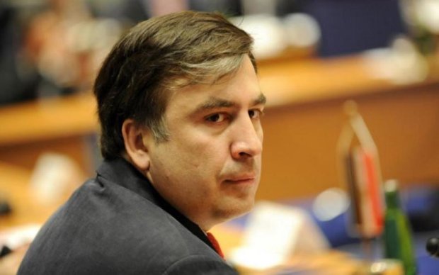 Саакашвили пожаловался на попытки выжить его из Украины