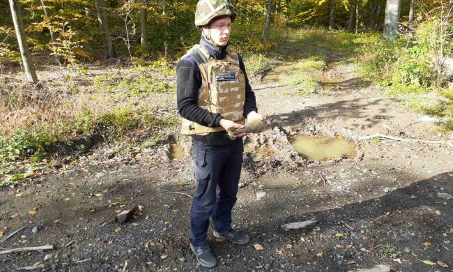 На Закарпатье обнаружили взрывчатку, фото zk.dsns.gov.ua