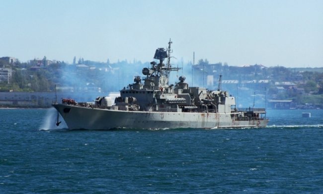 Український фрегат  налякав російський сторожовий корабель