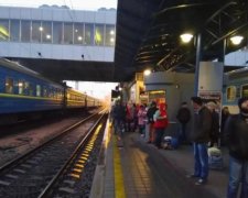Евакуація залізничного вокзалу в Києві: що відомо на даний момент