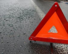 На Закарпатье пьяный водитель въехал в толпу людей