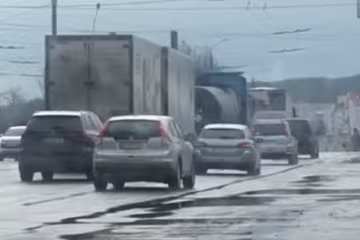 Проверки на блокпостах. Фото: Youtube