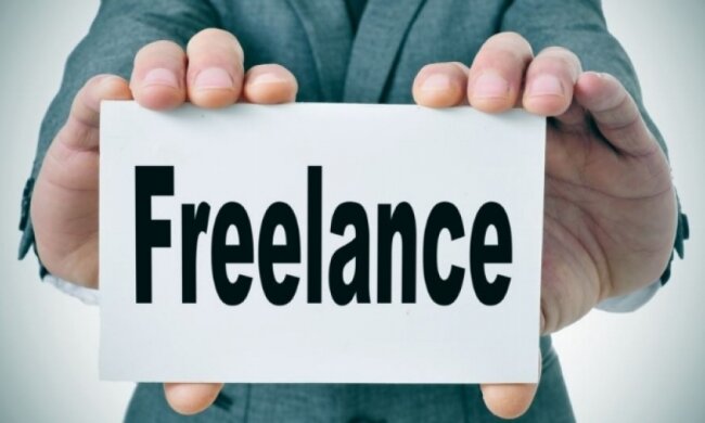 Українці масово переходять на фріланс