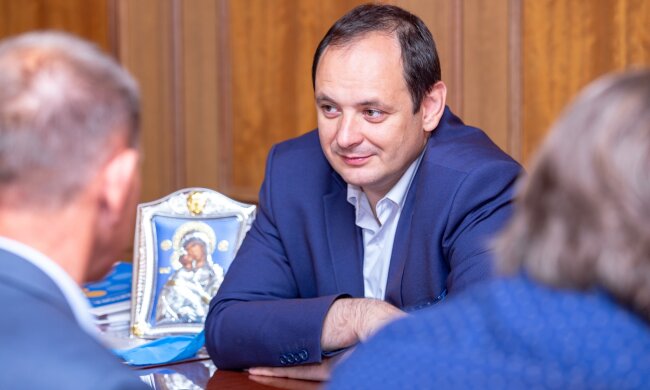 Марцинкив проехался по министрам Зеленского из-за карантинного ноу-хау: "Детей - в школу"