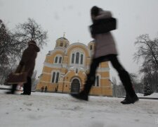 Погода 28 грудня: стихія приготувала киянам кашу з дощу і снігу