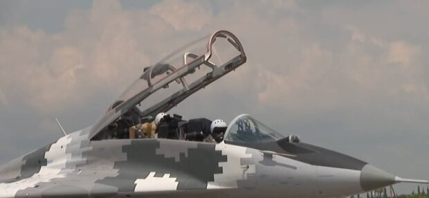 Льотчики, фото: скріншот з відео