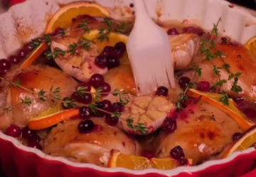 Курочка в апельсинах и клюкве, кадр с видео