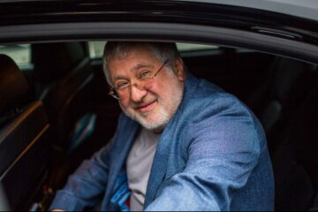 Коломойський, фото delo.ua