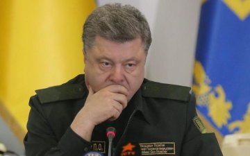 Таємно і терміново: Порошенко зібрав весь Кабмін