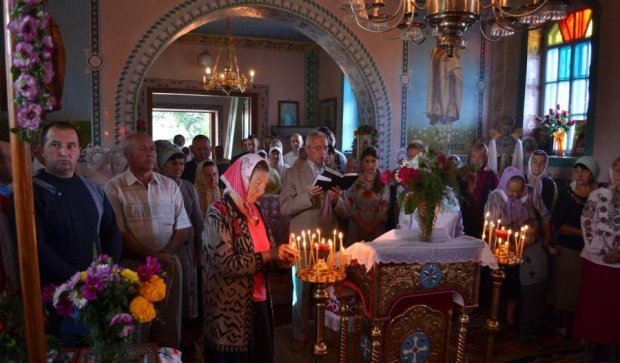 Несколько сельских громад изгнали священников РПЦ