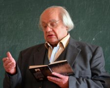 Помер Іван Драч