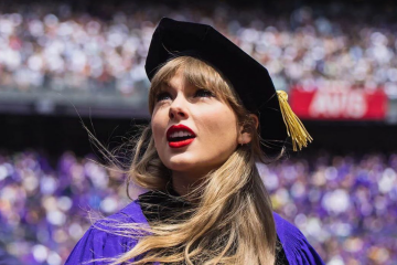 Тейлор Свіфт, фото із соцмереж