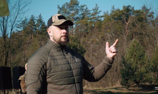 Ми повинні прибрати з цієї історії політику, - Білецький про обмін полоненими