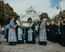 престольный праздник монастыря - Успения Пресвятой Богородицы