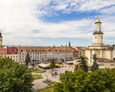 Франківці, осінь – не за горами: синоптики озвучили прогноз на 15 вересня