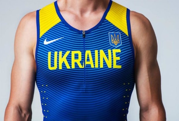 Українські спортсмени презентували форму до Олімпіади-2016