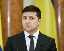 Господин едет: кортеж Зеленского привел украинцев в бешенство, видео