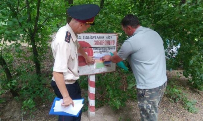 На зміну холоду: пожежна небезпека не полишає Україну