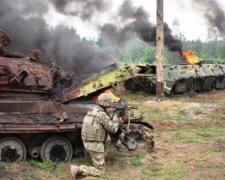 Доба на Донбасі: українські герої змусили окупантів молитися
