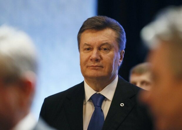 Янукович з-за поребрика надіслав українцям "майданний" лист, навіть Путіну буде соромно