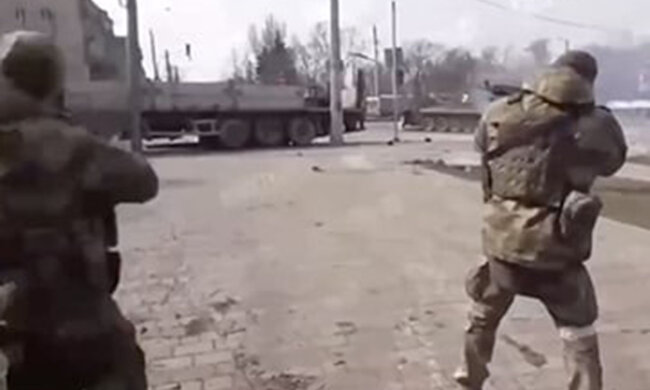 Тікток-війська Кадирова забули про награну відвагу та показали справжню паніку на війні в Україні: "Щось прилетіло"