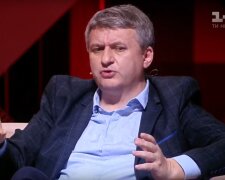 политолог Юрий Романенко, скрин с видео