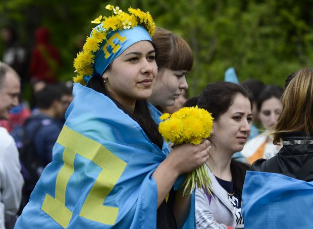 В Париже активисты устроили демонстрацию в поддержку крымских татар