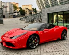 Ferrari, скріншот: YouTube