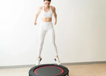 Лімфодренажні стрибки. Фото Credits