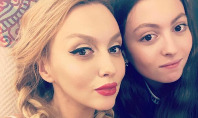 Полякова подкинула проблем своей дочери, Маша молит о помощи: "Вернись"