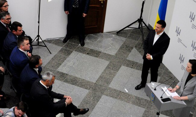 Найбільший страх корупціонерів стане реальністю: Рада підтримала законопроект Зеленського