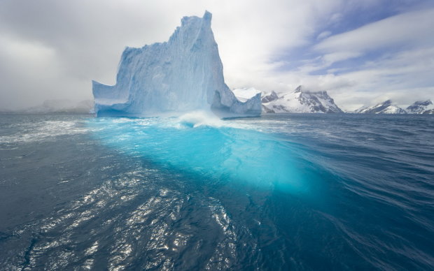 Под глыбой льда обнаружили древние затерянные континенты