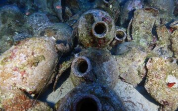 Римские амфоры, фото: Ionian aquarium